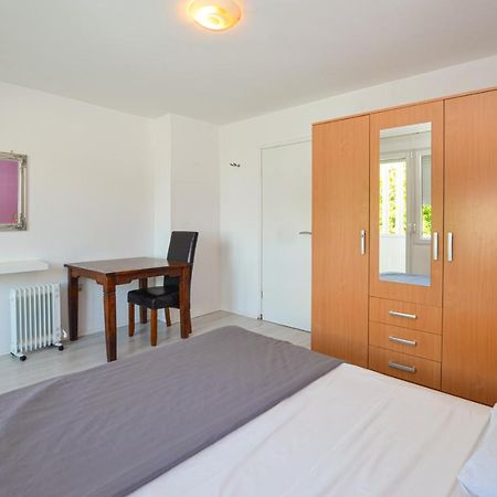 Apartments Iris Rovinj Luaran gambar
