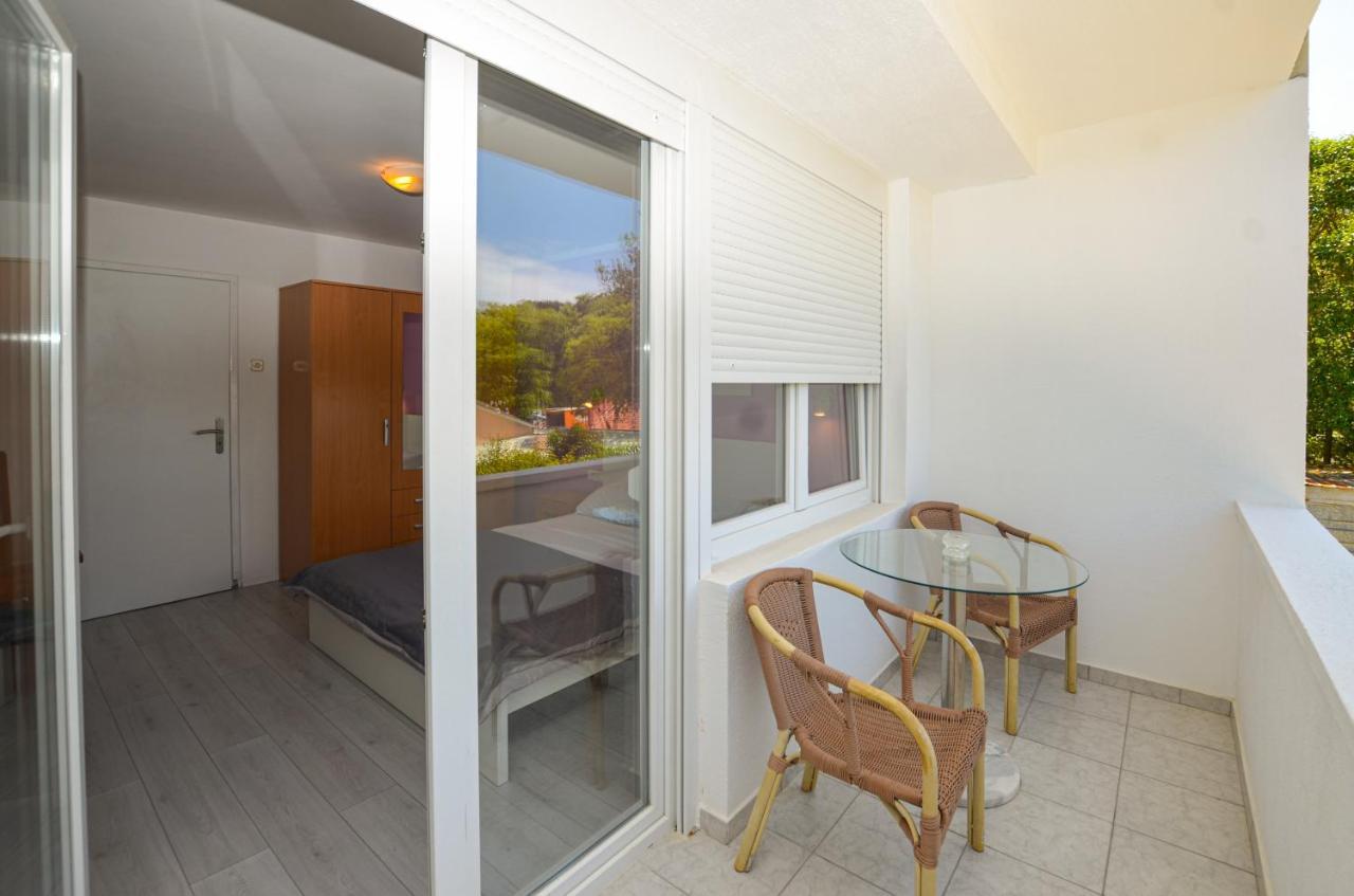 Apartments Iris Rovinj Luaran gambar
