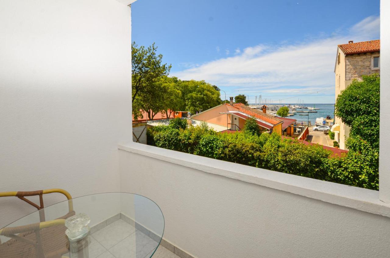 Apartments Iris Rovinj Luaran gambar