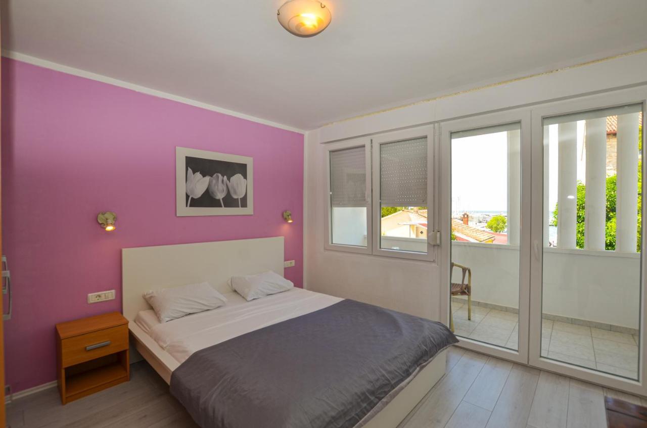 Apartments Iris Rovinj Luaran gambar